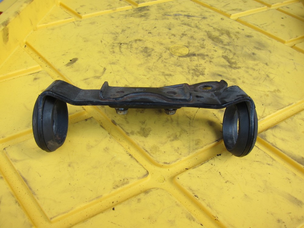 1995 Suzuki GS500 E OEM HEADLIGHT BRACKET