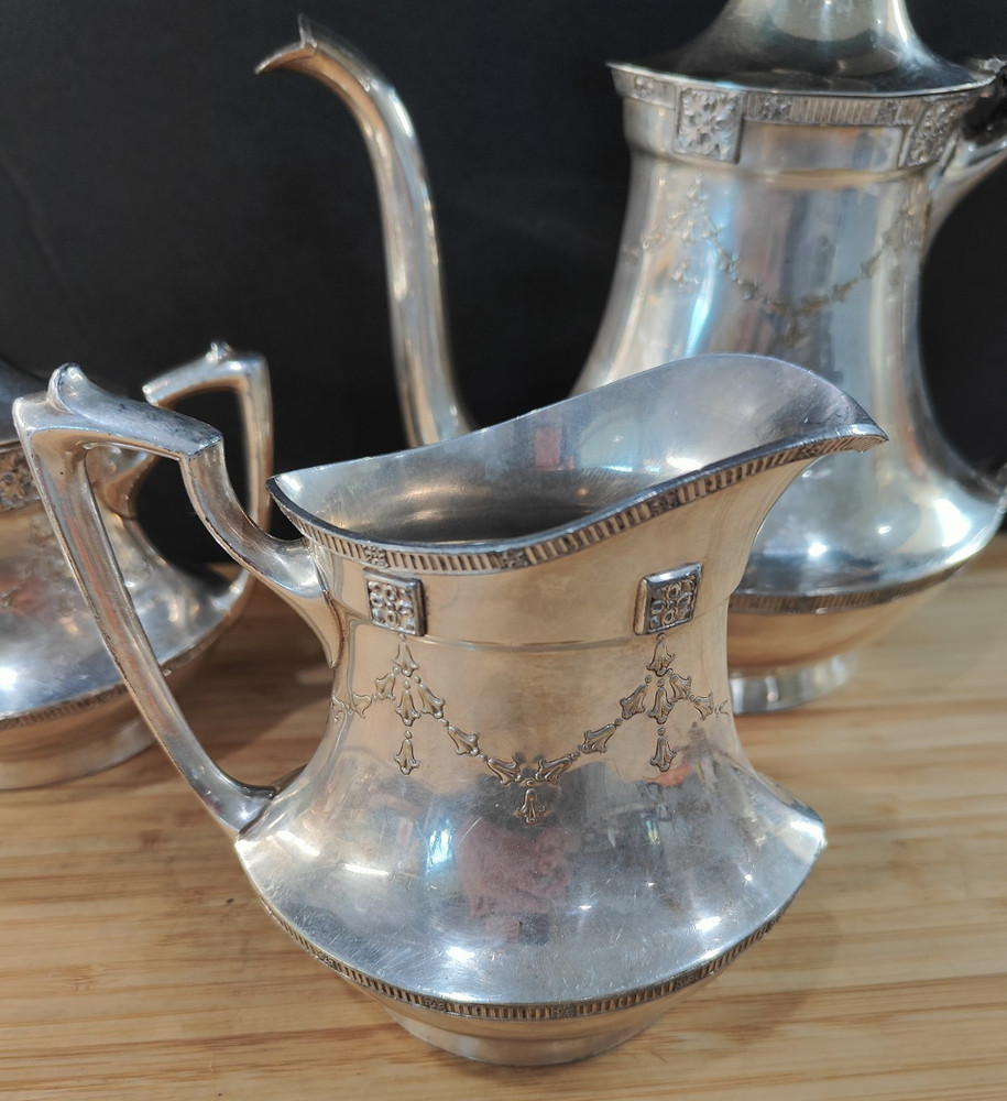 Vintage Silver Plate Coffee/Tea Service Set Art Deco Pattern