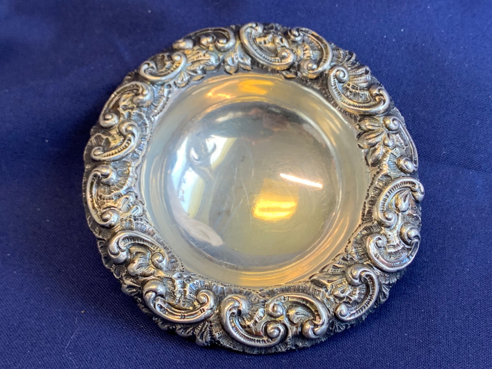 Antique Sterling Silver Condiment Dish Master Salt Cellar 37.03g Floral Repousse