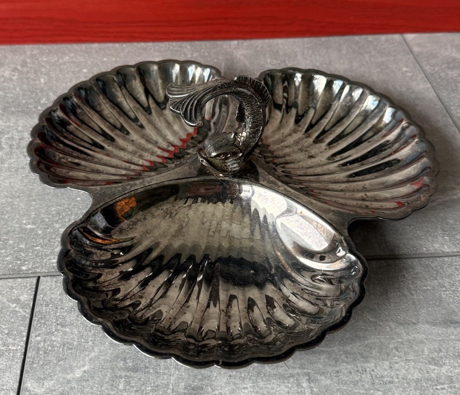 Silver Plated Three Scallop Shell Shaped Serving Dish Center Dolphin Handle