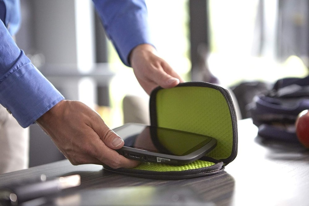 Shock Resistant and Durable Sat Nav Protective Case for 6-Inch Devices
