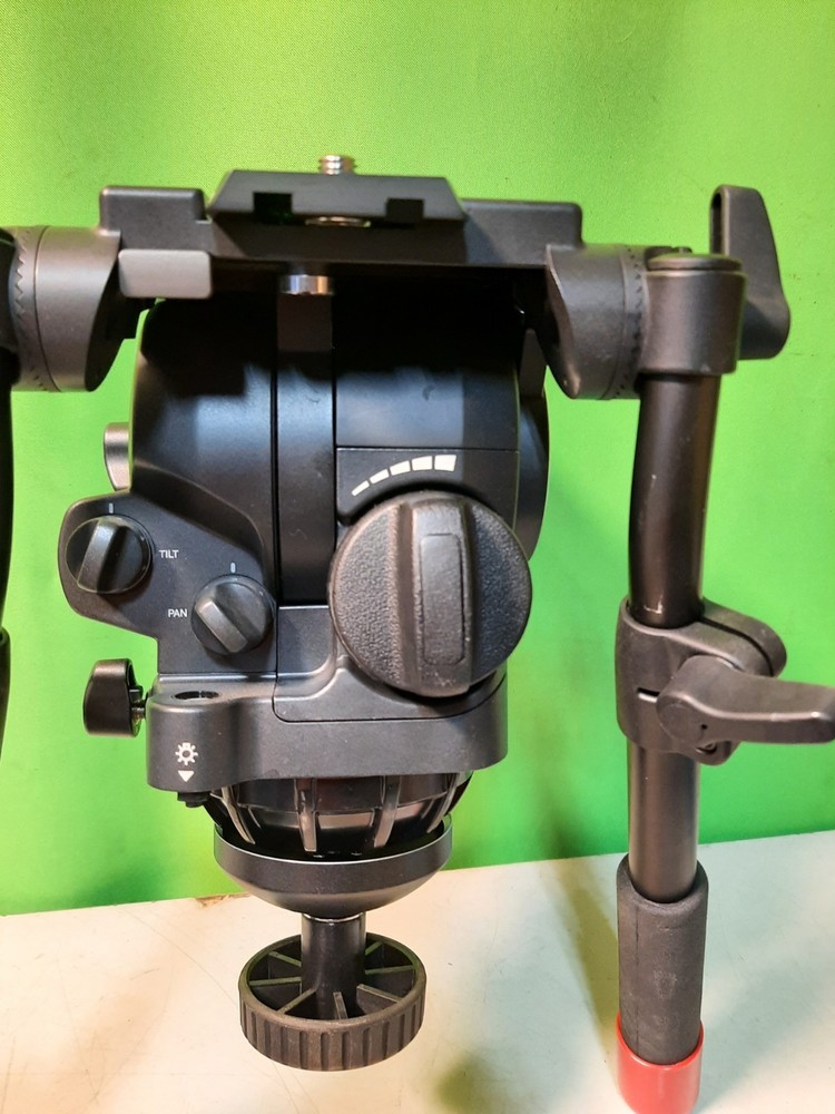 Libec RHP85 Fluid Head with Extendable Pan Handles