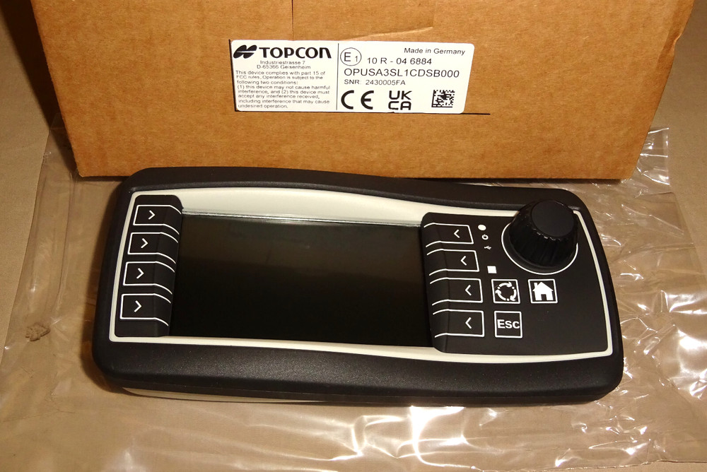 Topcon OPUSA3SL1CDSB000 Operator Console Screen NEW