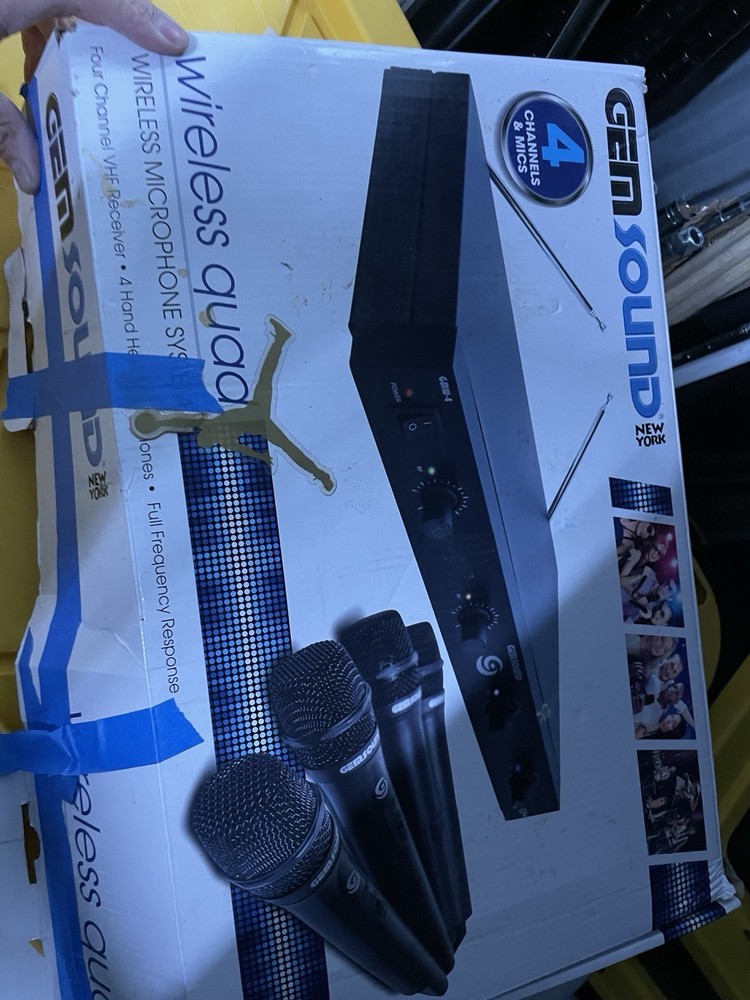 Gemsound 4 Channel Wireless Microphones