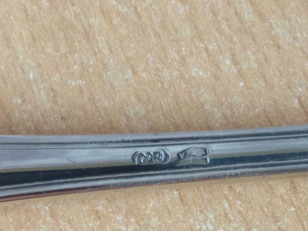 Rare Vintage SILVER Shoulder Kitchenware Cake spatula stamp 800