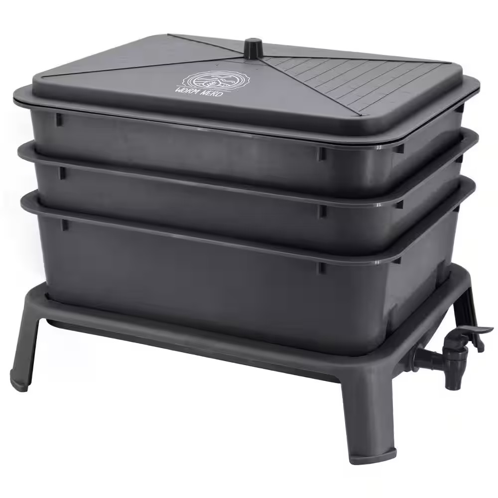 Jaylen Worm Nerd Large Black 4-Tray Worm Composting Bin Kit with Coco Coir Brick