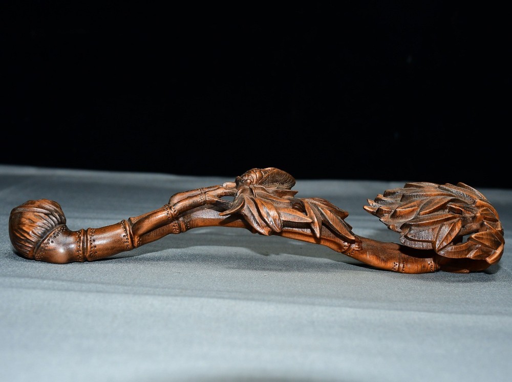 Exquisite Small Leaf Boxwood Bamboo Leaf Ruyi Ornament