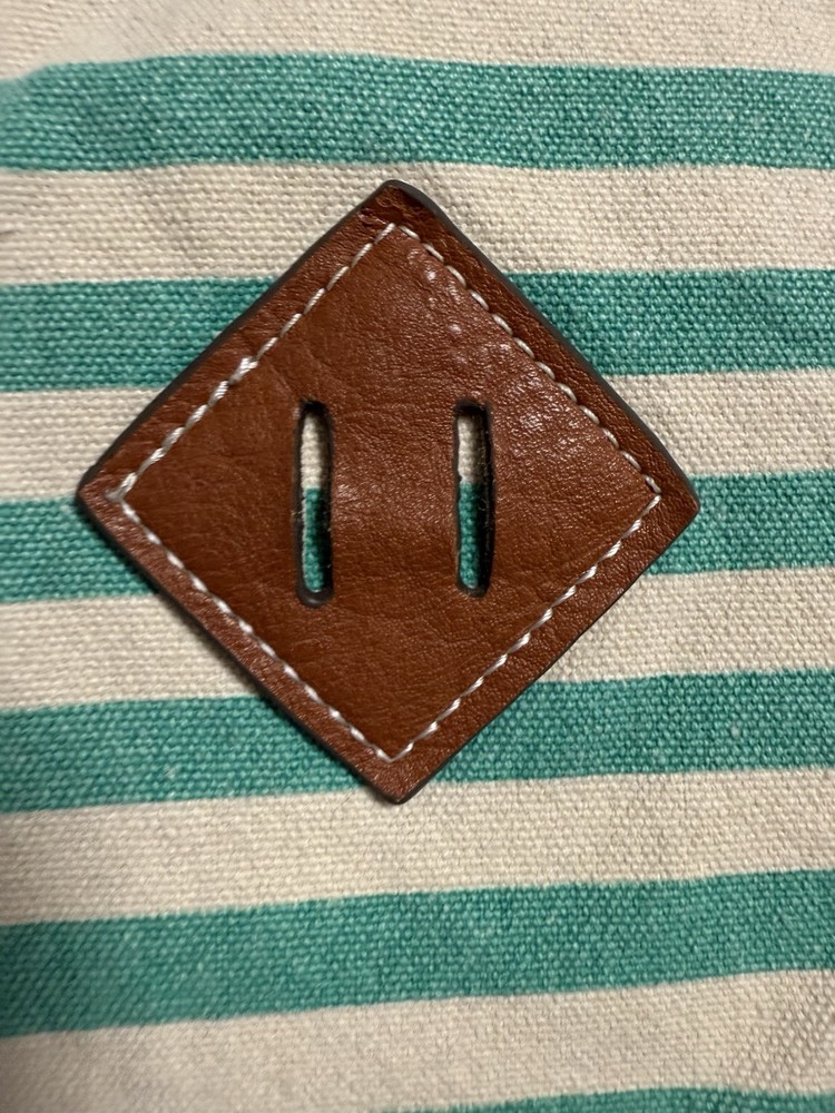 Bueno back pack green and white stripes