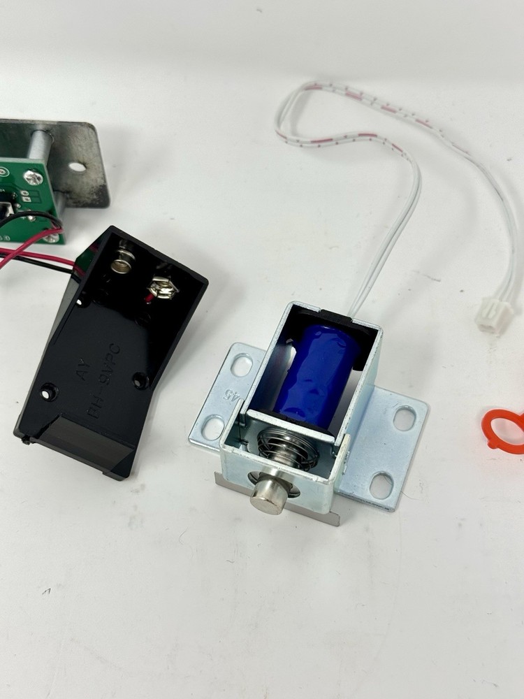 SecureIt Tactical Fastbox Locking Mechanism & Battery Compartment
