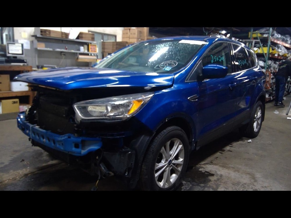 Fuse Box Engine Fits 19 ESCAPE 1608989