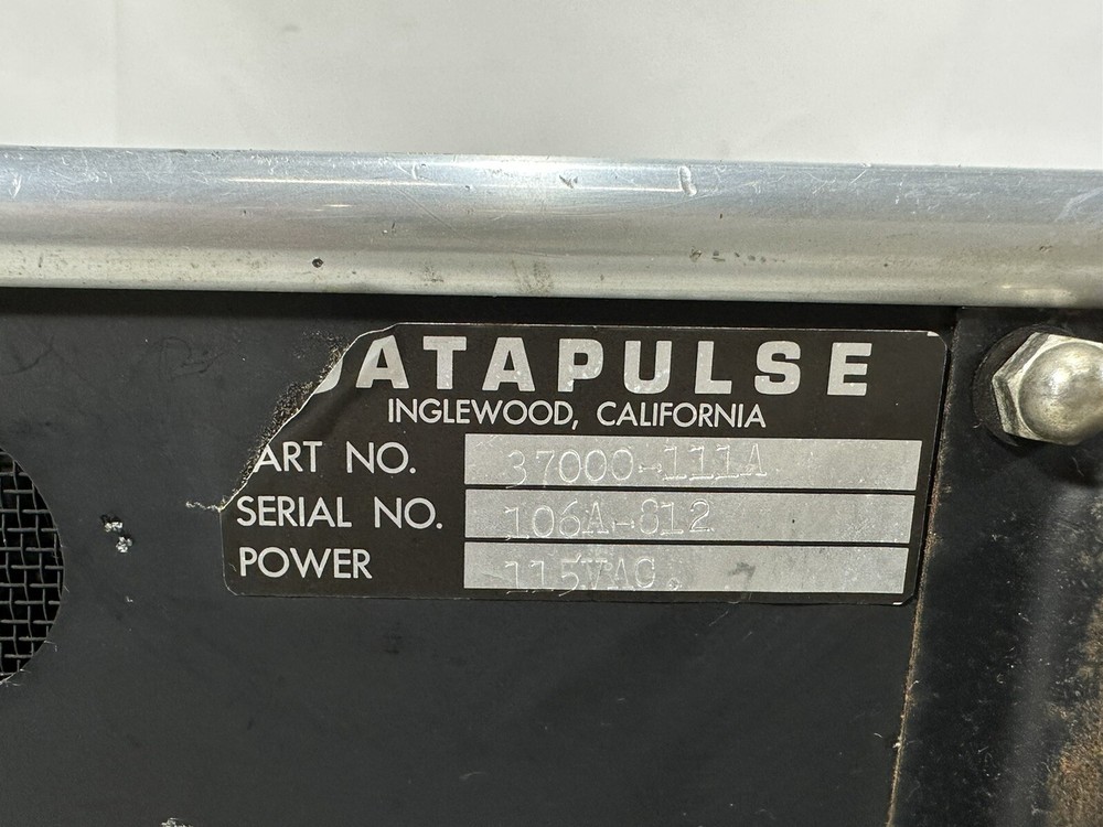 DataPulse 106A ~ Pulse / Signal Generator ~ PN: 32899-6 ~ No Fuse Cap / Untested
