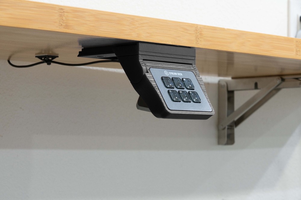 Articulating Desk Mount for Stream Deck Mini