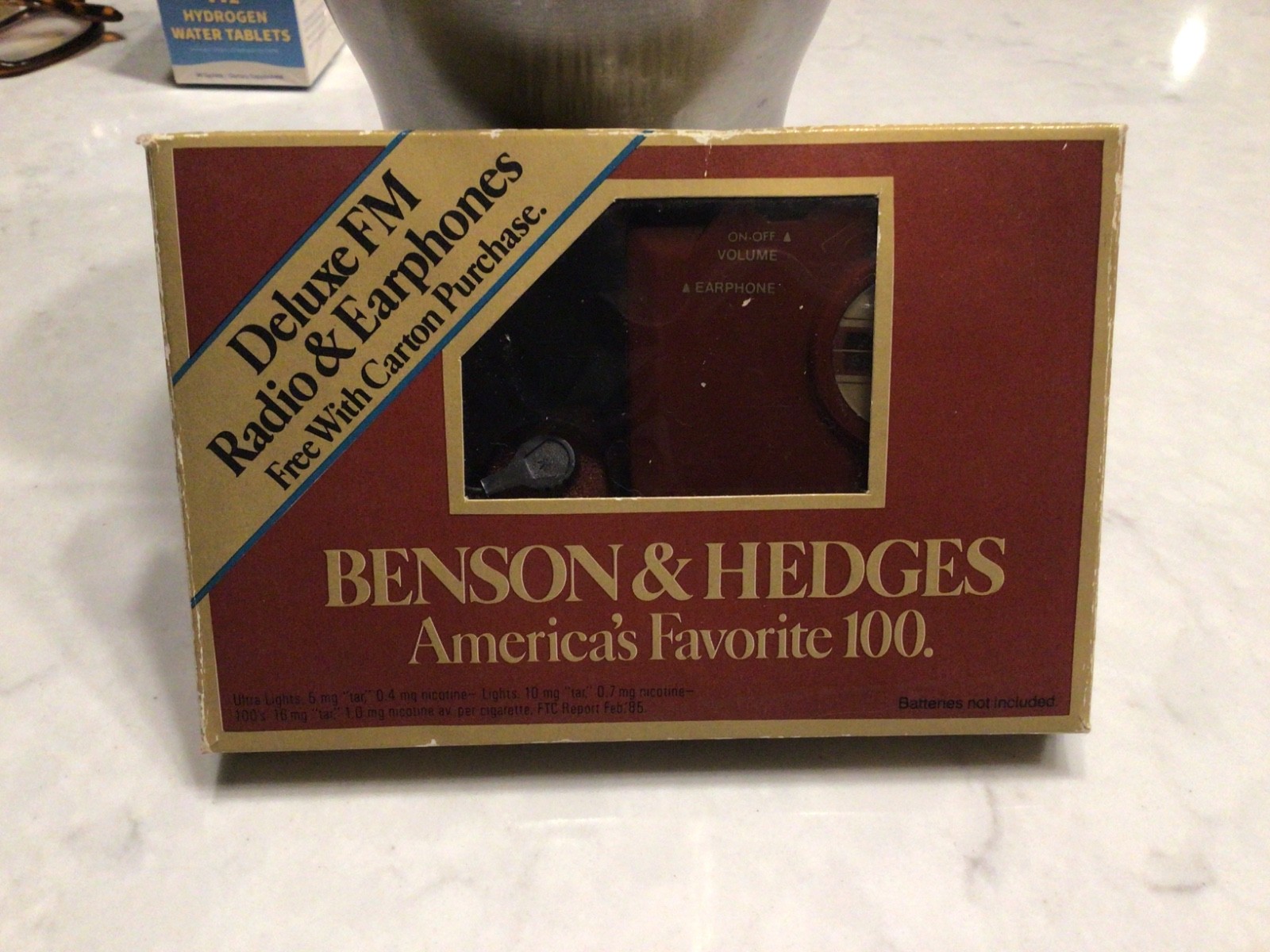 Benson & Hedges Deluxe FM Transistor Radio NOS in Original Box