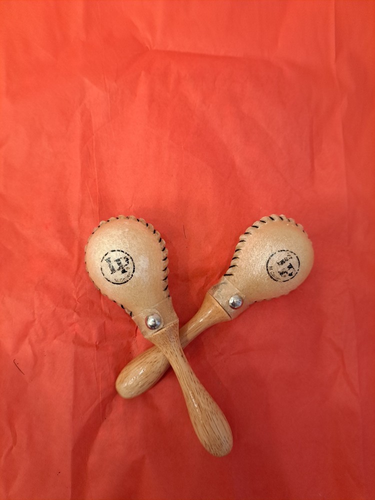 Tycoon Percussion Medium Maracas - Cowskin (TMSC-70)