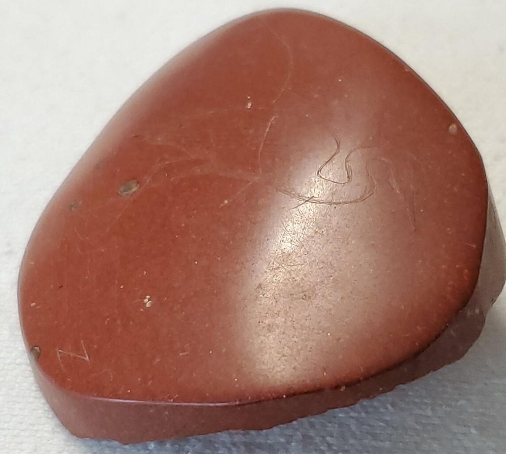 Red Rock Stone Semi Polished With Bird Etching