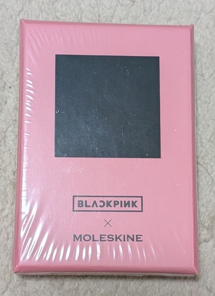 ! BLACKPINK x MOLESKINE Mini Notebook