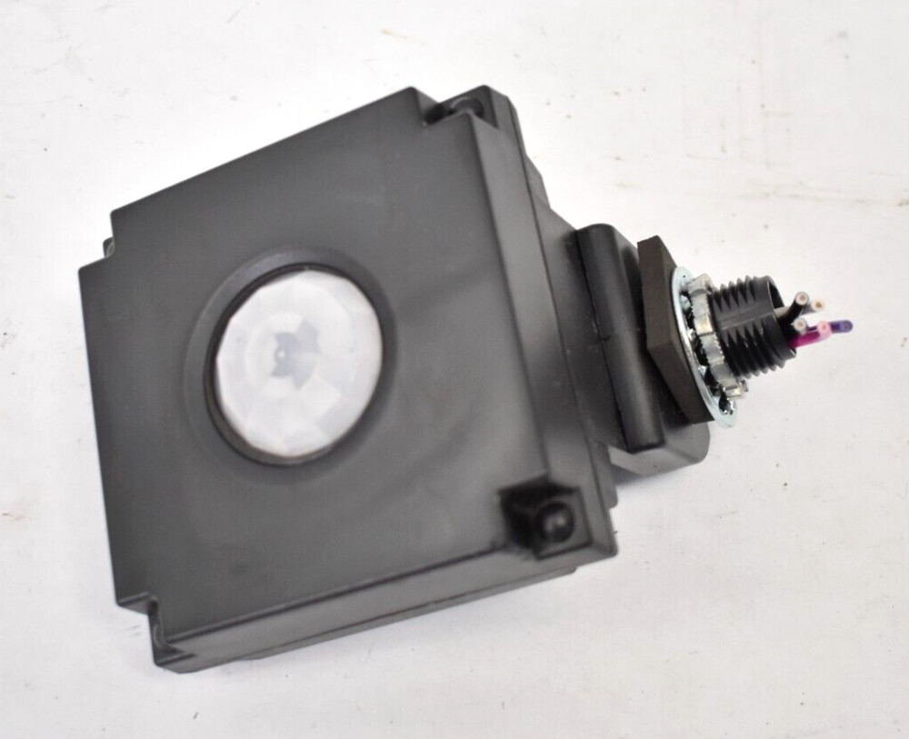 Acuity Controls Sensor Switch Outdoor Pole Mount Occupancy 360° SBOR10ODPBK