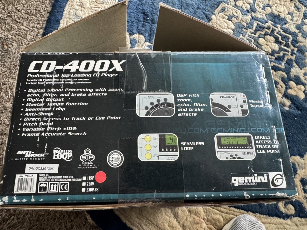 GEMINI CD-400X Tested Powers On Reads Disc Digital CD Player.