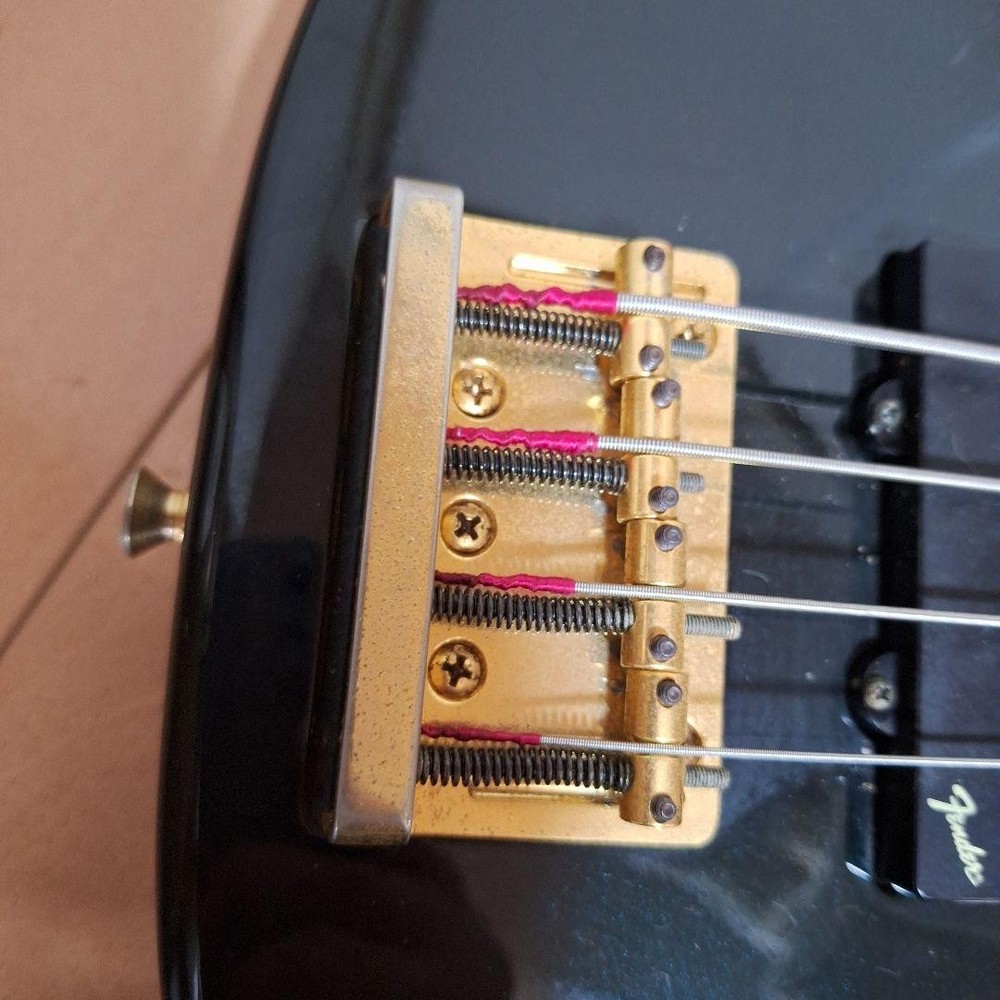 Fender Japan Precision Base