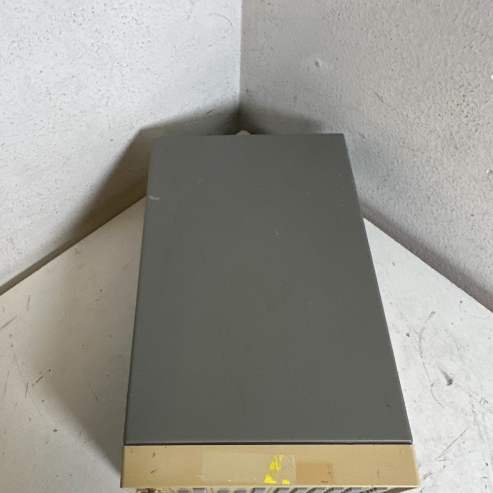 Stanford Research Systems (SRS) DS345 30MHz Synthesized Function Generator