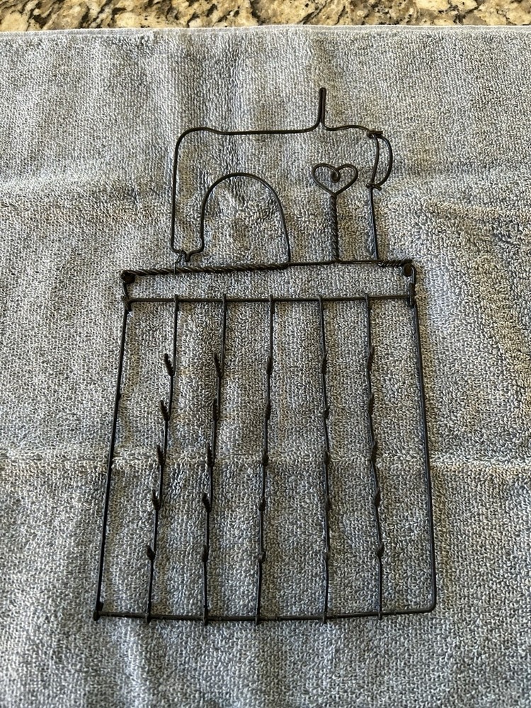 Small Black Metal Sewing Machine Thread/Spool Holder 11" x 6"