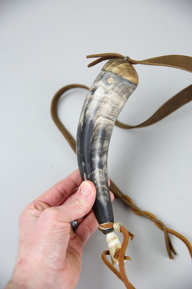 Vintage Black Powder Flask Muzzleloading Hunting Horn Antique Tool
