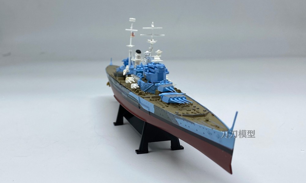 1:1000 King George V-class battleship model