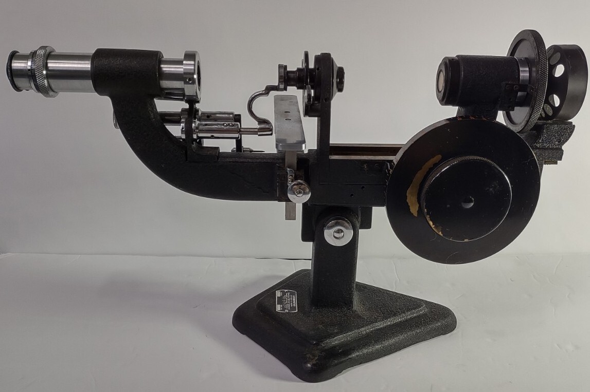 Vtg Lensometer Model # M-6038 ~ American Optical Company - Optometrist Tool