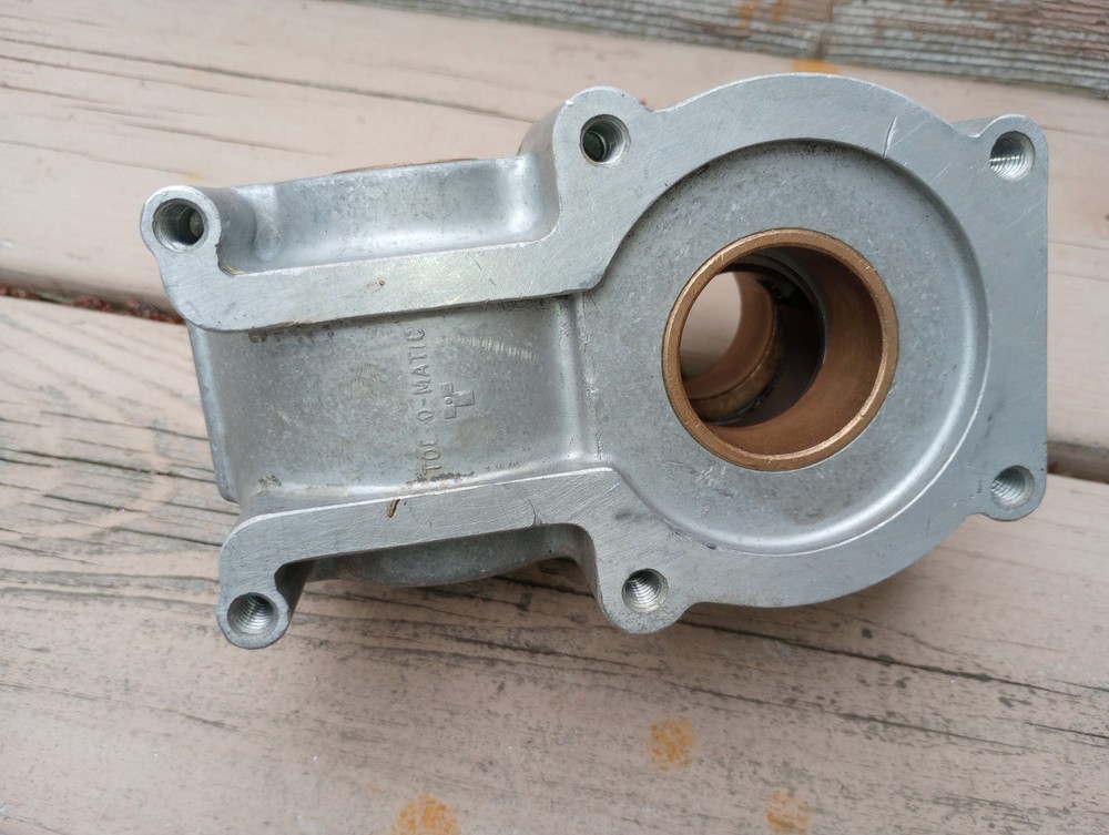 TOL O MATIC 02580000 Right Angle Gearbox Float A Shaft