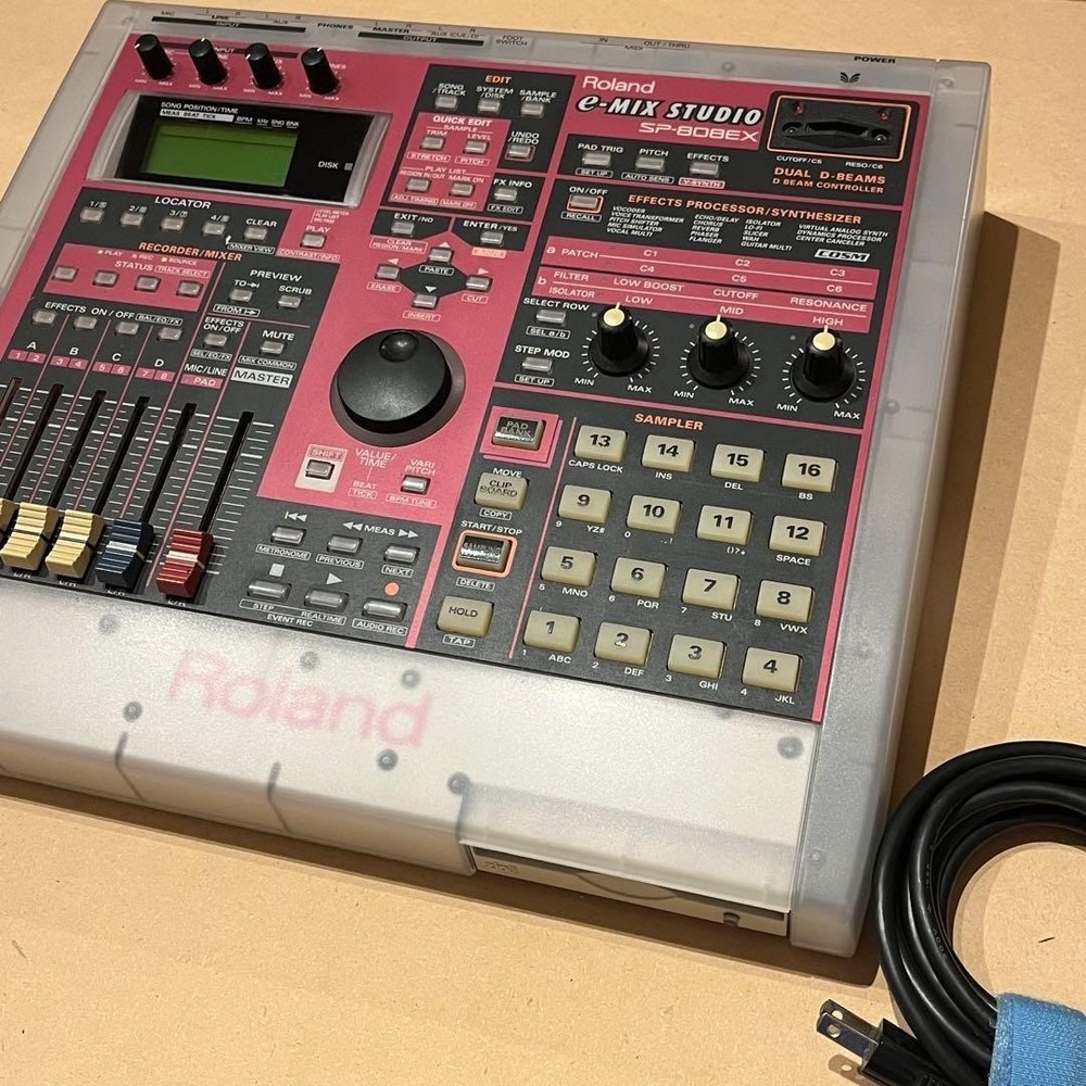 ROLAND SP-808EX Studio Sampler Multitrack Recorder Drum Machine