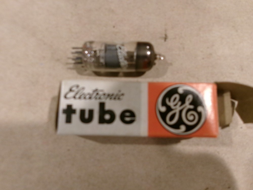 OEM VINTAGE ELECTRONIC TUBE GE 5JL6