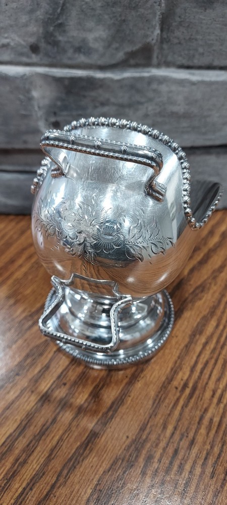 Silver Sugar Shuttle