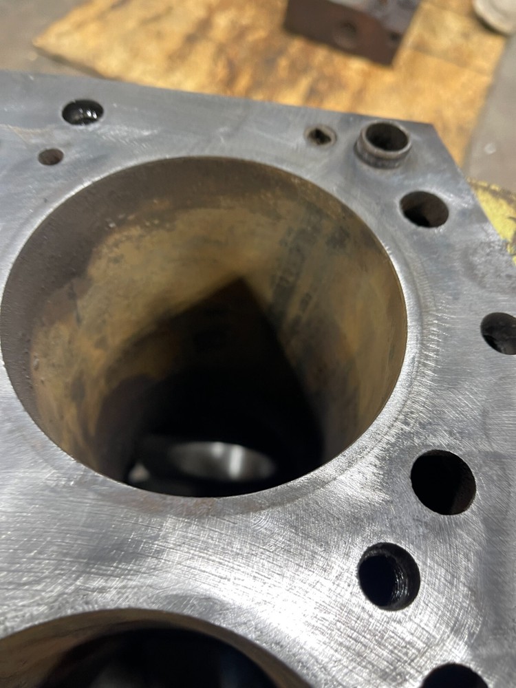 Ford 3500 Tractor Engine Block C5NN6015
