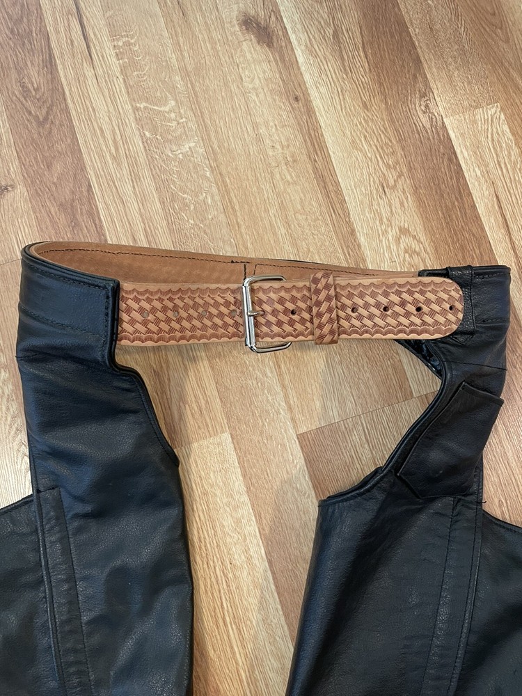 FMC Leather Chaps, Size Large! Modified Belt! Nice!