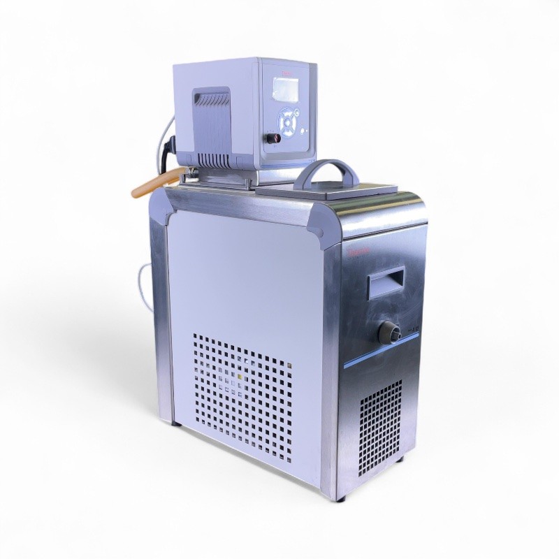 Thermo Scientific Haake A10 Recirculating Chiller with Haake SC 100 Controller