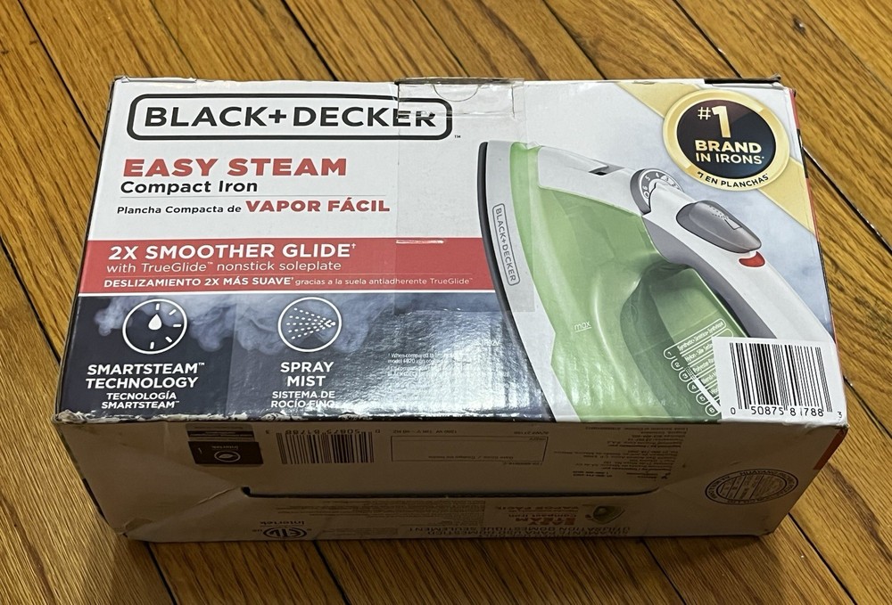 Black & Decker Easy Steam Compact Iron