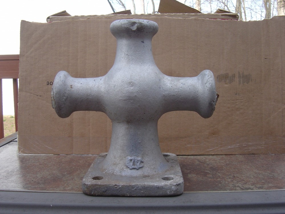 Marine Rope & Dock Cleat