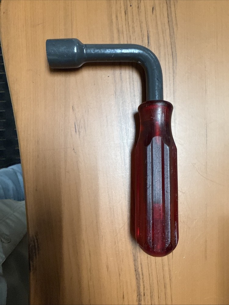 Cementex Insulated Angled Nut Driver 1/2”