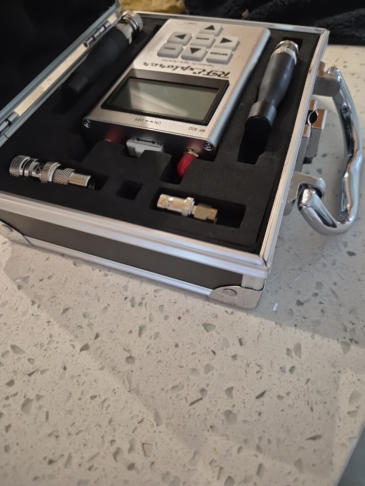 Rf Explorer 6G Combo With Aluminiumcarrying Case Rf Explorer 