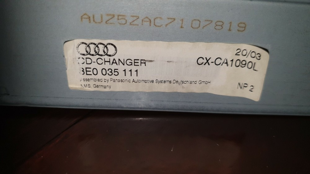 AUDI A4 B6-B7 CABRIOLET 2002-2005 CD CHANGER