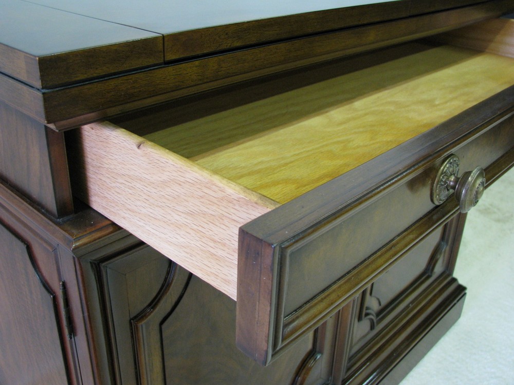 Karges Louis XVI Style Server With Dramatic Patterned Walnut Veneers & Flip Top