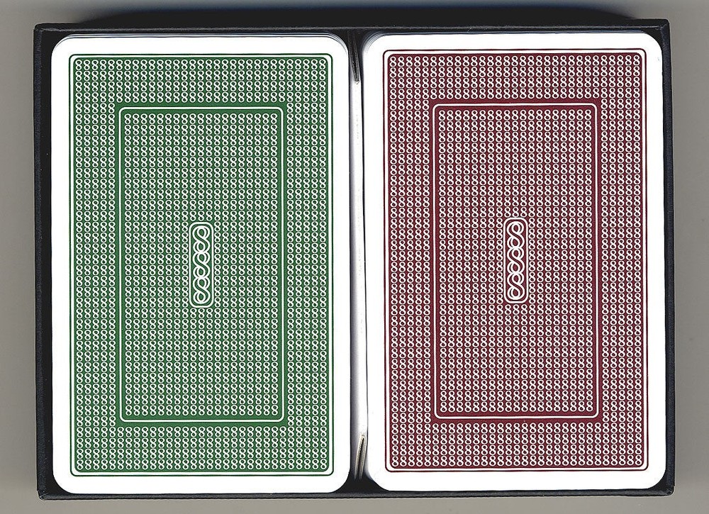 100% Plastic Playing Cards Turbo Deck Brown & Green Setup