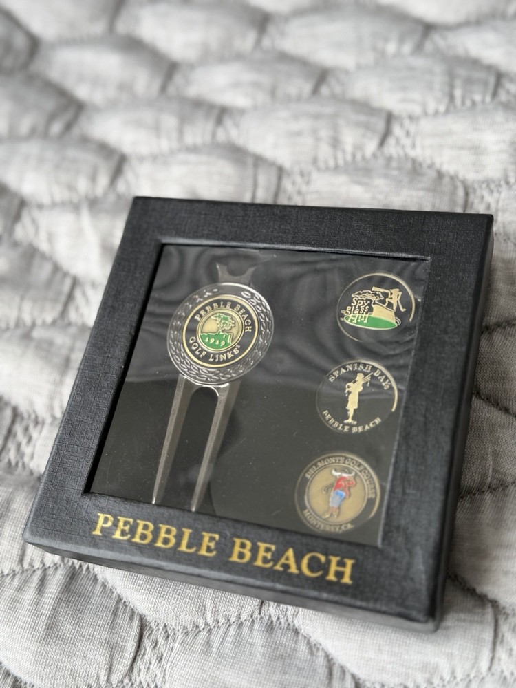 Pebble Beach Four Course Divot Tool & Golf Ball Marker Set