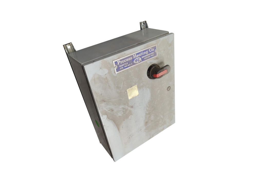 PROCESS HEATING CO. - PANEL SWITCHGEAR 3 PH 36KW 416V VERT MIXER