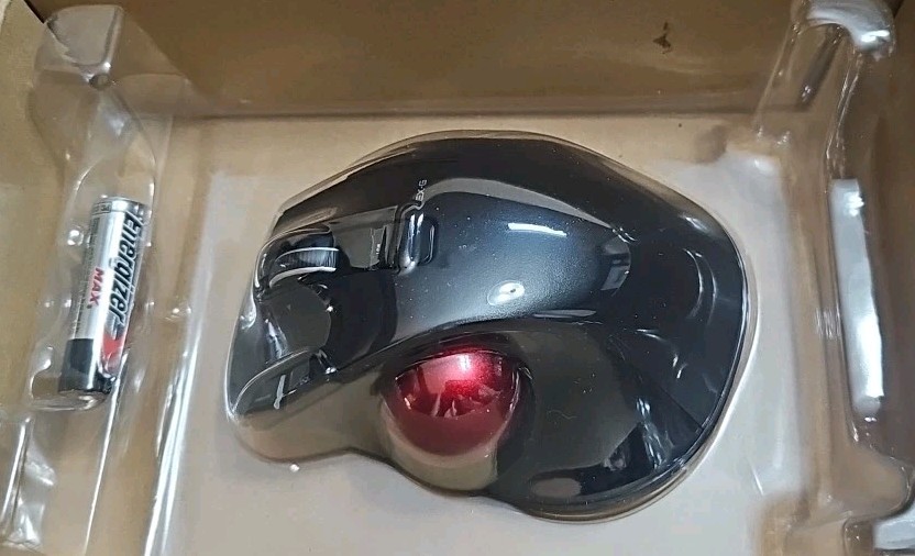 ELECOM EX-G Trackball Mouse M-XT4DRBK-G – NO Receiver – UNTESTED