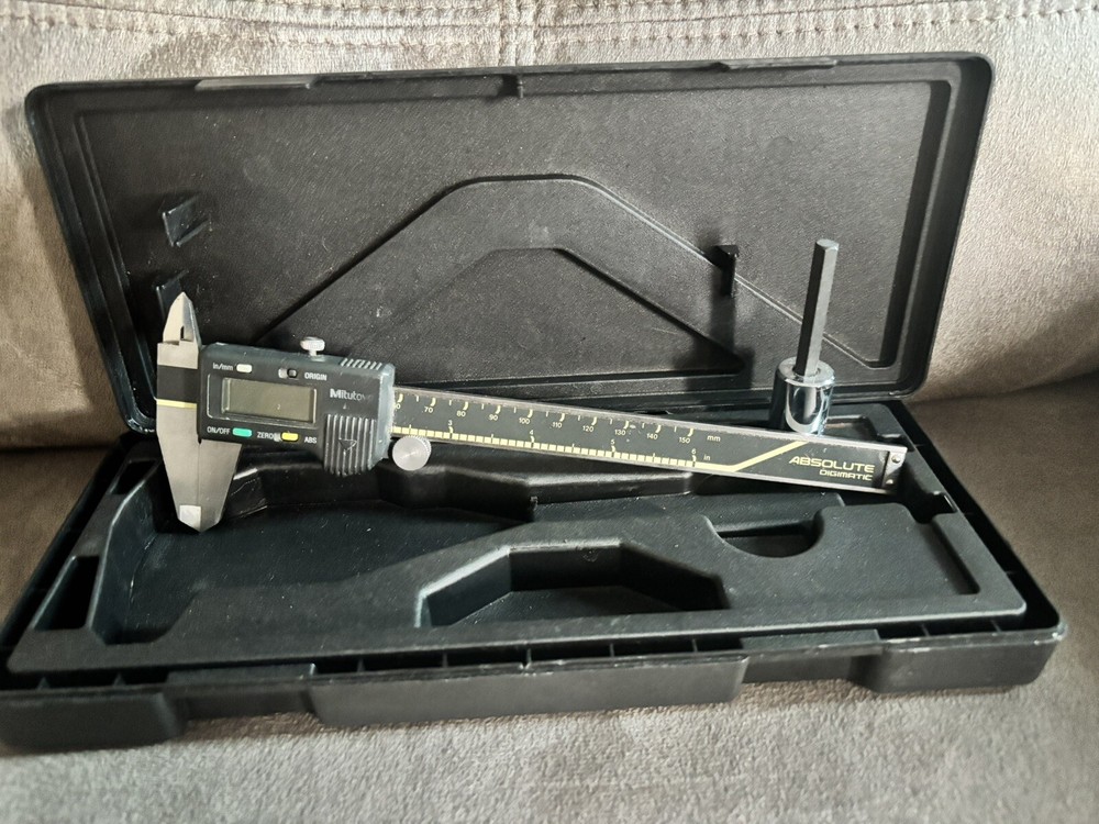 caliper measuring tool mitutoyo