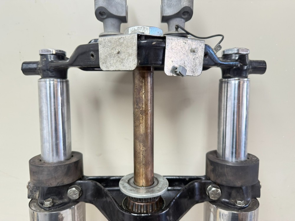 2003 HARLEY ELECTRA GLIDE Forks Triple Tree Front Suspension