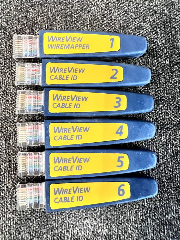 Fluke Networks LinkRunner Pro Network Multimeter + IntelliTone 200 Probe + Case