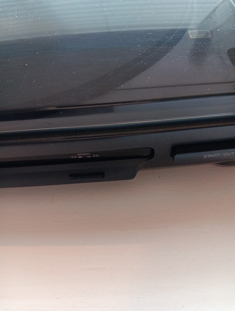 VTG DENON DP-25F FULL AUTOMATIC TURNTABLE w/OPERATING INSTRUCTIONS & Spindle