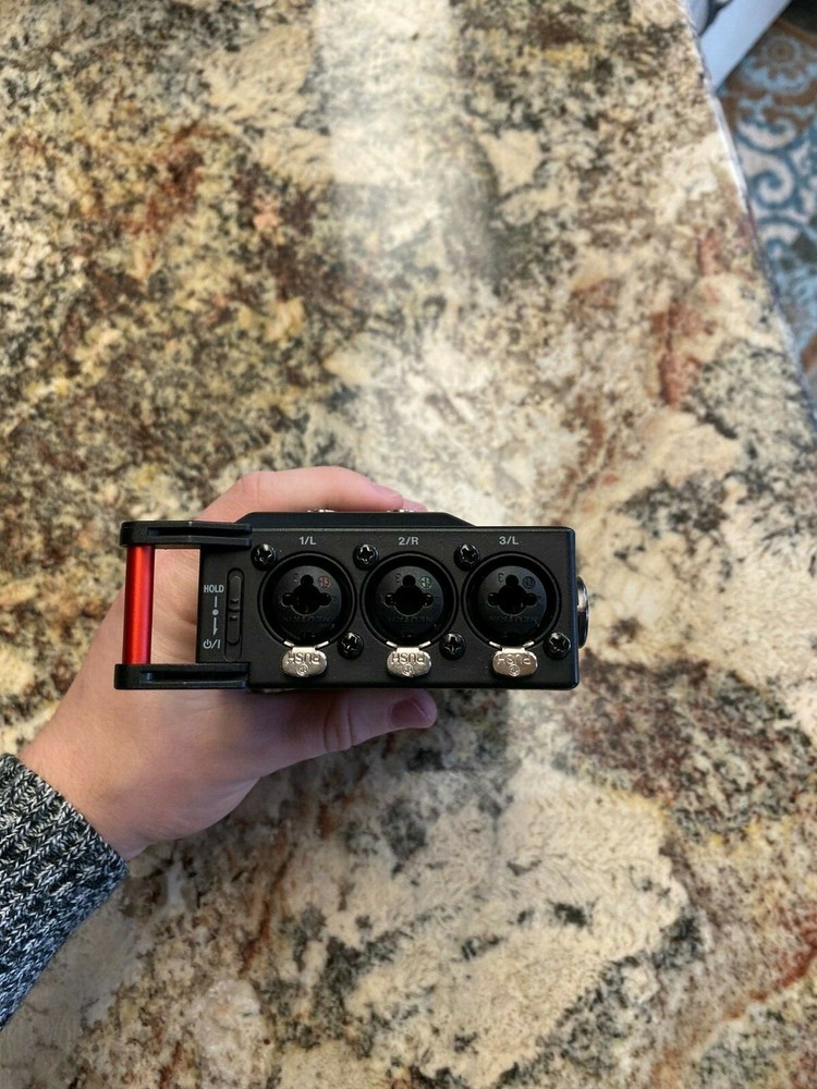 Tascam DR-700 Recorder